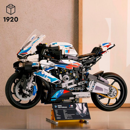 LEGO Technic 42130 BMW M 1000 RR 689691-06